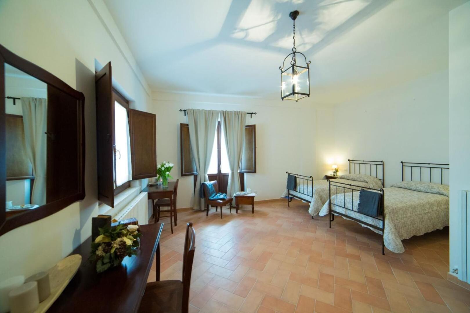 Convento San Bernardino Hotel Montefranco ภายนอก รูปภาพ