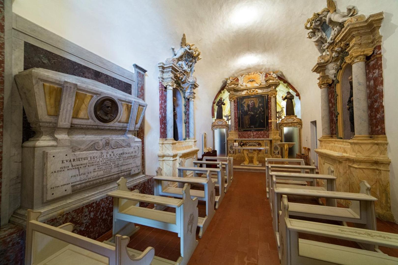 Convento San Bernardino Hotel Montefranco ภายนอก รูปภาพ