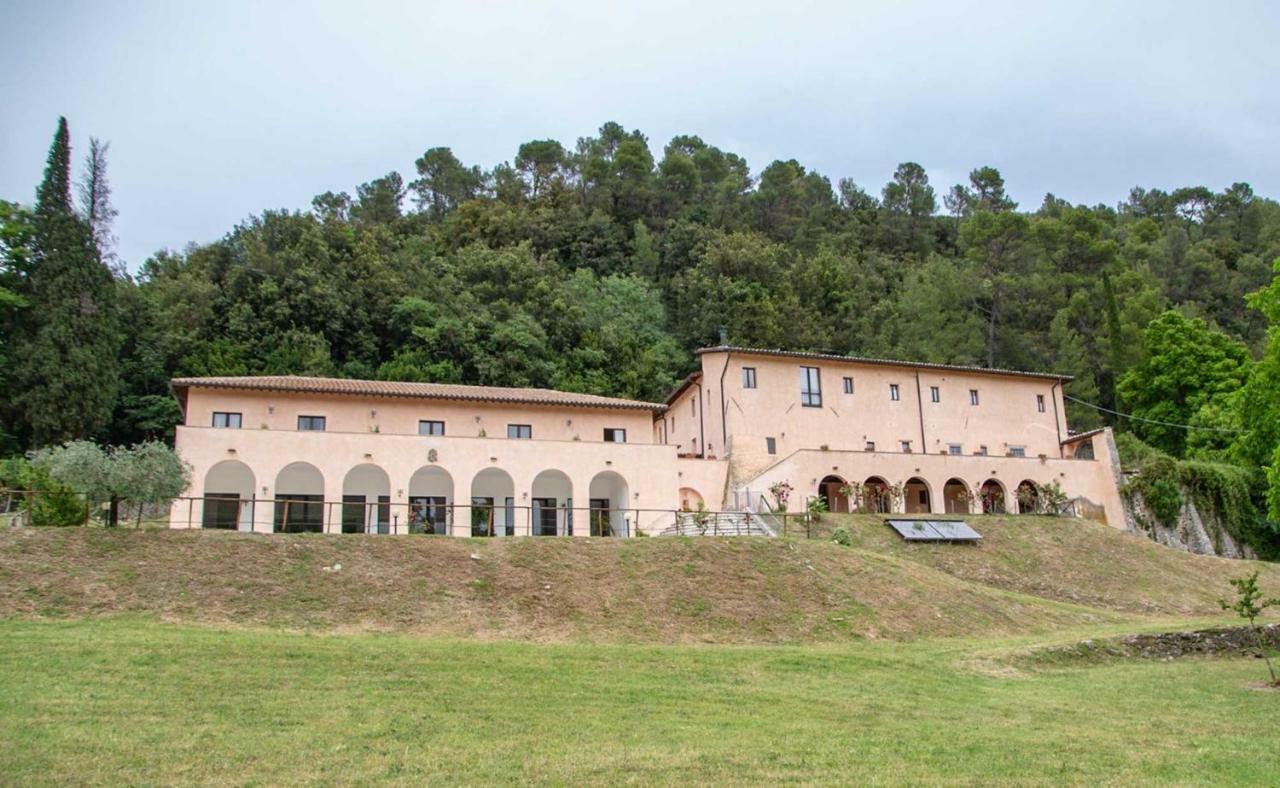 Convento San Bernardino Hotel Montefranco ภายนอก รูปภาพ